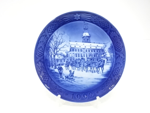 ROYAL COPENHAGEN　ロイヤルコペンハーゲン　「女王の馬車」　イヤープレート(1992)　洋食器